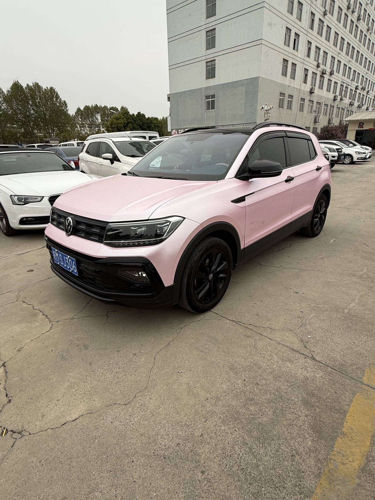 Volkswagen T-Cross 2021 Volkswagen T-Cross 2021 car image