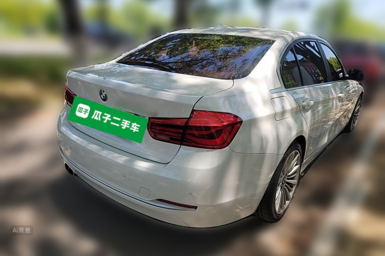 BMW 3 Series 2018 car image #7