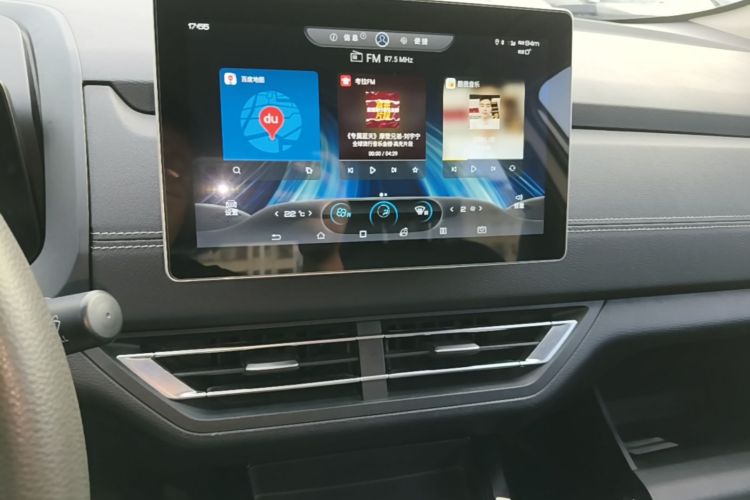 BYD Yuan New Energy 2019 #13 BYD Yuan New Energy 2019 car image #13