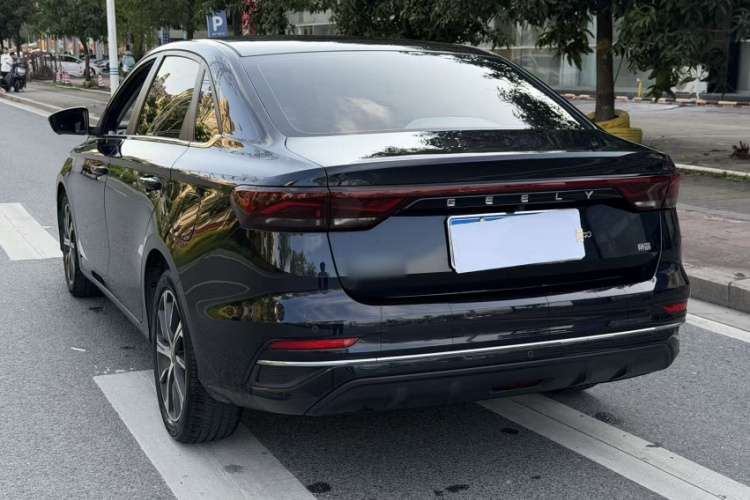 GEELY Emgrand 2022 immagine di auto #8