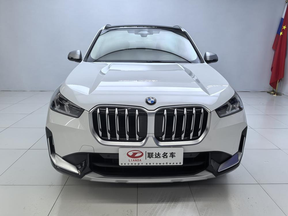 BMW X1 2024 car image #2