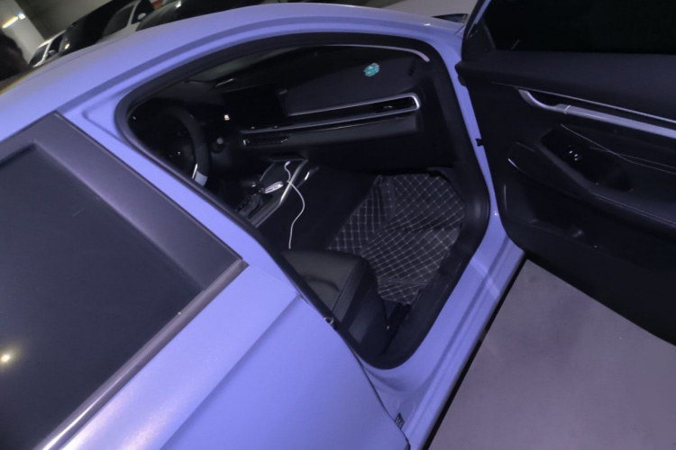 GEELY Emgrand 2024 car image #27