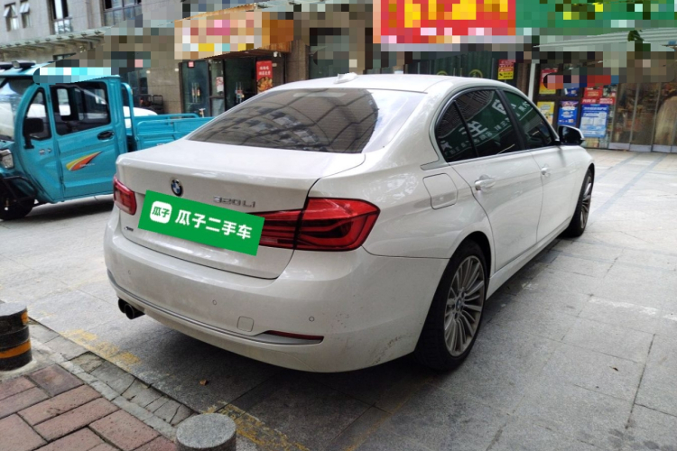 BMW 3 Series 2018 #5 BMW 3 Series 2018 car image #5