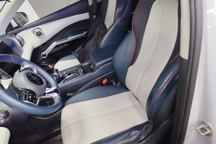 BYD Yuan Plus 2023 immagine di auto #17
