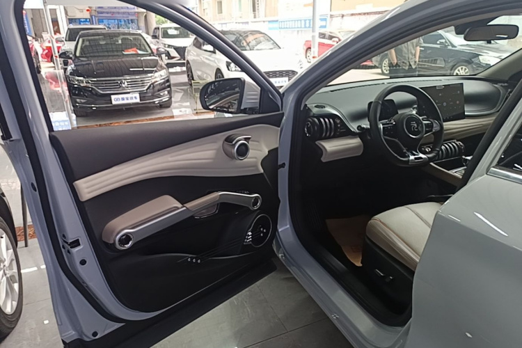 BYD Yuan Plus 2024 #16 BYD Yuan Plus 2024 immagine di auto #16
