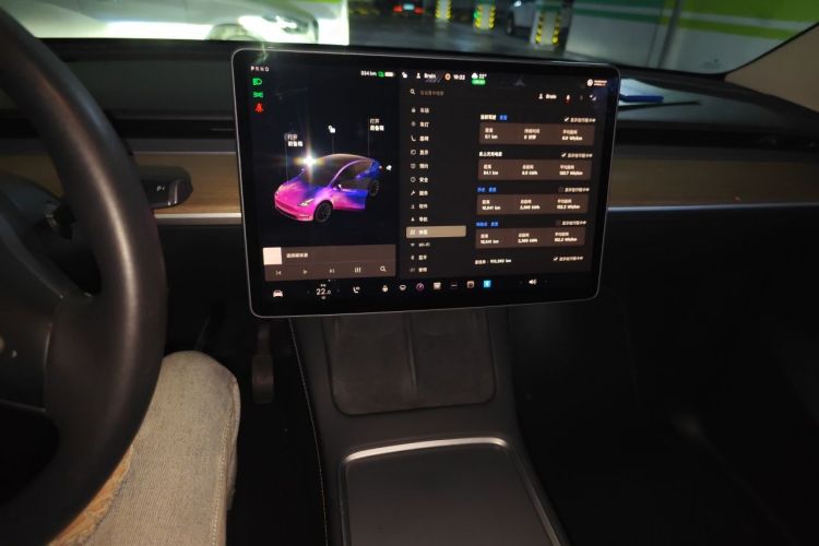 Tesla Model Y 2021 #13 Tesla Model Y 2021 car image #13