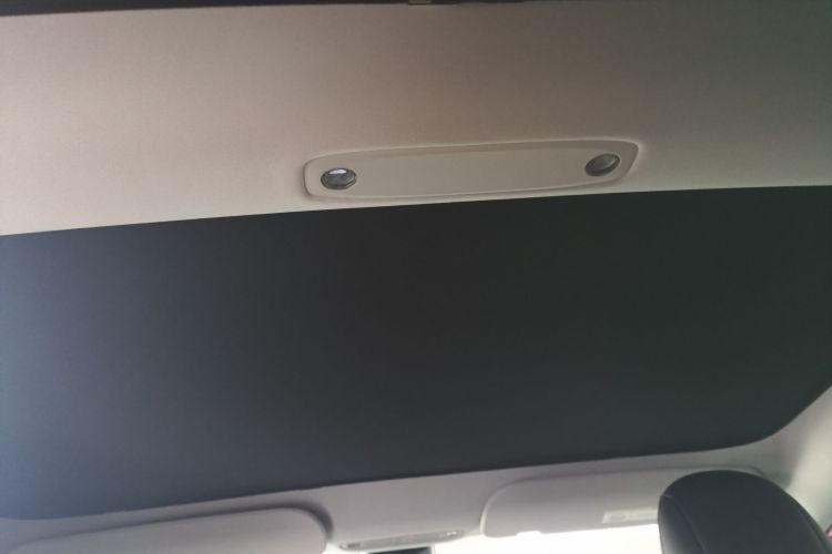Tesla Model 3 2022 immagine di auto #18