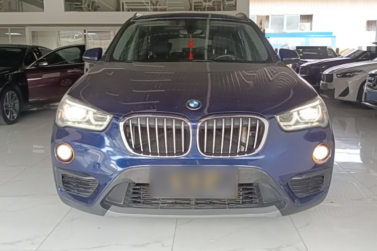 BMW X1 2017 #3 BMW X1 2017 car image #3
