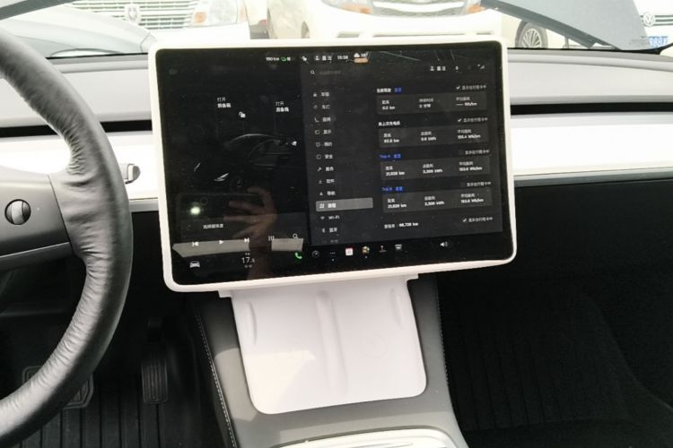 Tesla Model 3 2021 #17 Tesla Model 3 2021 car image #17
