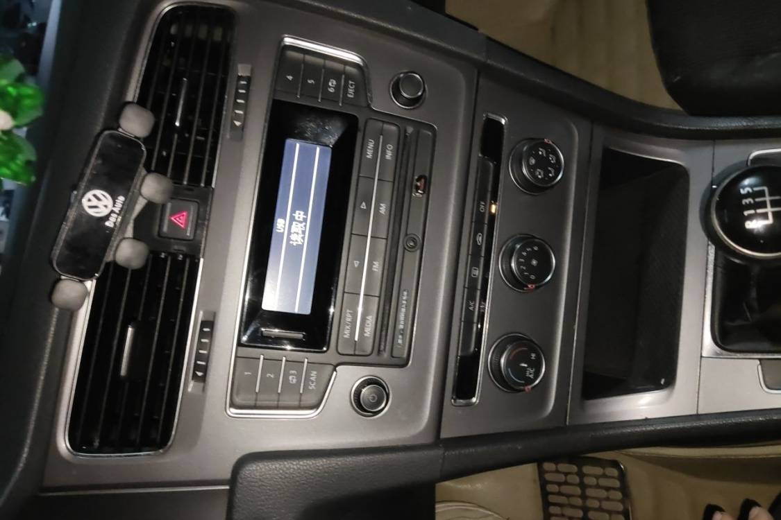 Volkswagen Golf 2014 car image #26