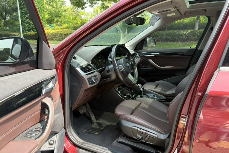 BMW X1 2019 car image #20