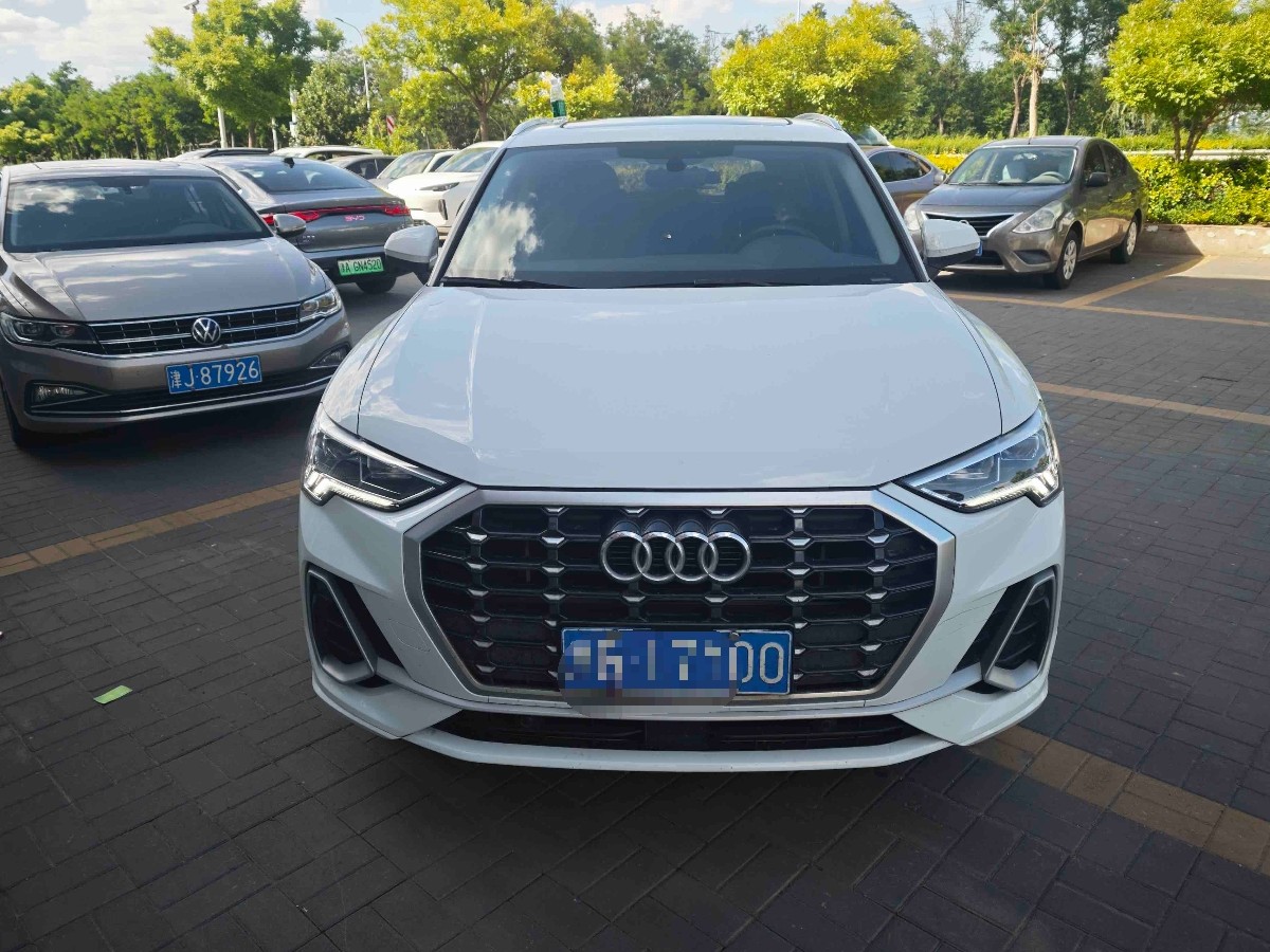 Audi Q3 2023 #2 Audi Q3 2023 car image #2