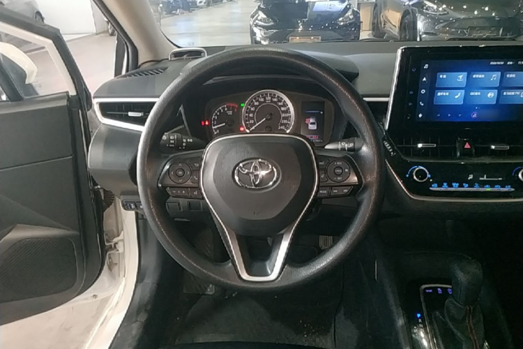Toyota Corolla 2021 #11 Toyota Corolla 2021 صورة سيارة #11