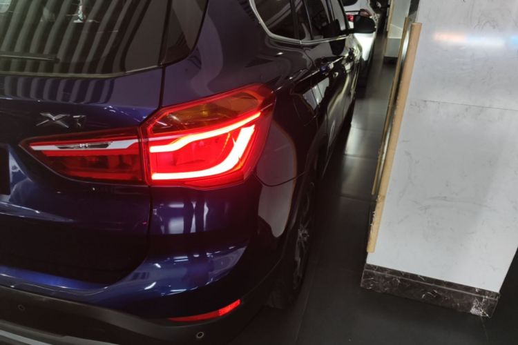 BMW X1 2017 car image #8