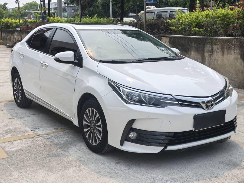 丰田 卡罗拉 2017 汽车图片 #3