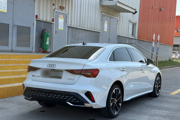 Audi A3 2025 car image #3