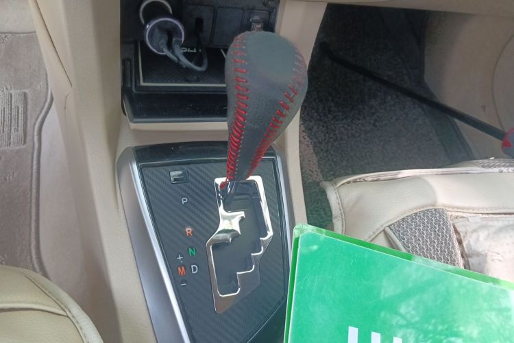 2015 #14 2015 car image #14