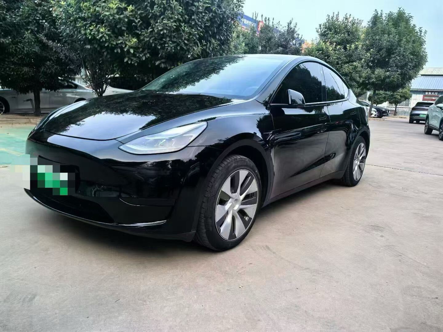 Tesla Model Y 2022 car image 