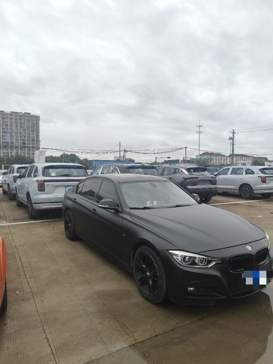 BMW 3 Series 2018 car image #3