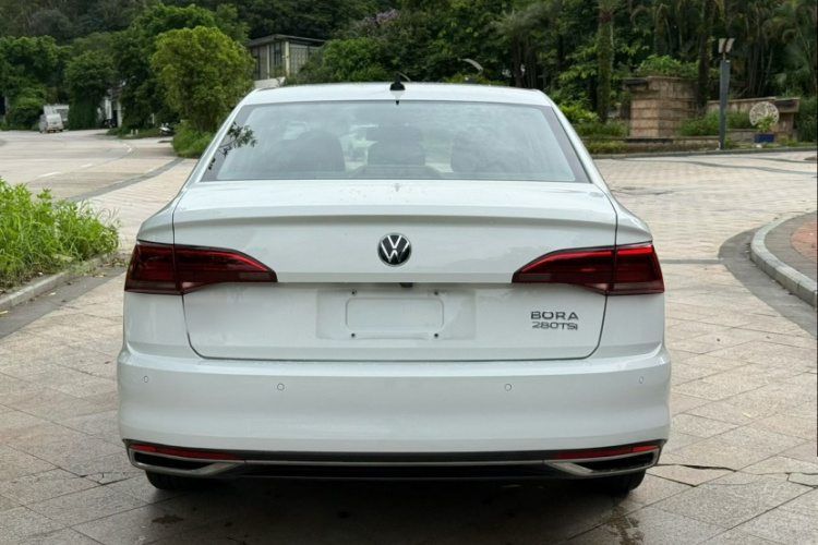 Volkswagen Bora 2021 car image #9