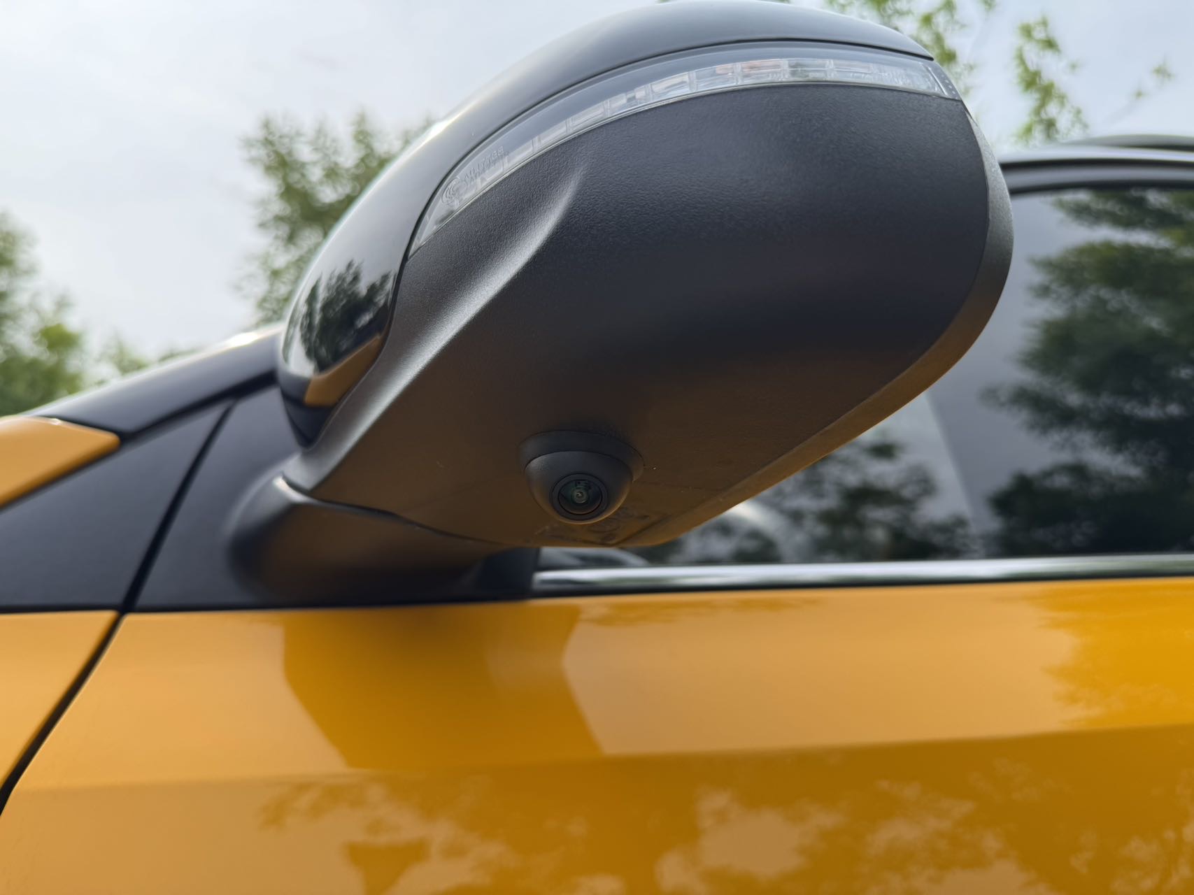 Kia KX1 2022 car image #4