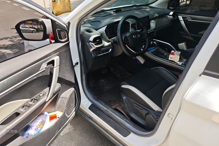 GEELY Coolray 2020 car image #18