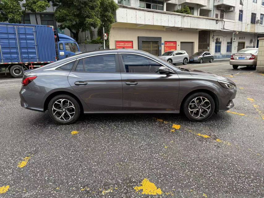 MG 5 2022 #4 MG 5 2022 immagine di auto #4