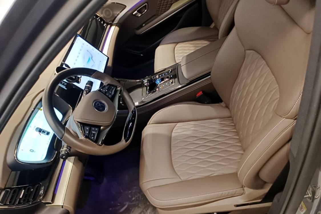 BYD Han 2024 #12 BYD Han 2024 صورة سيارة #12