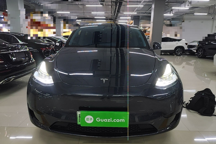 Tesla Model Y 2024 #3 Tesla Model Y 2024 car image #3