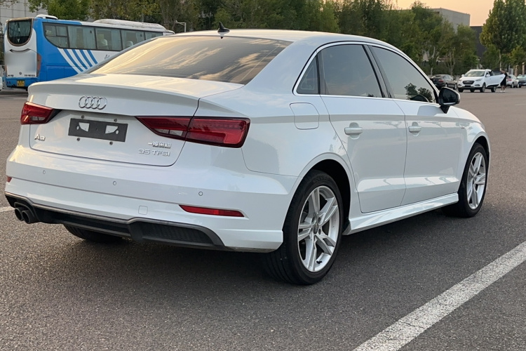 Audi A3 2019 #5 Audi A3 2019 car image #5