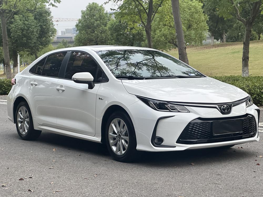 Toyota Corolla 2024 car image #3