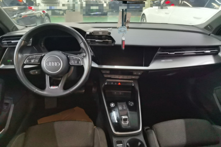 Audi A3 2021 car image #11
