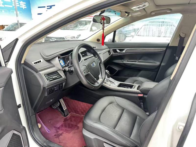 GEELY Emgrand GS 2017 car image #8