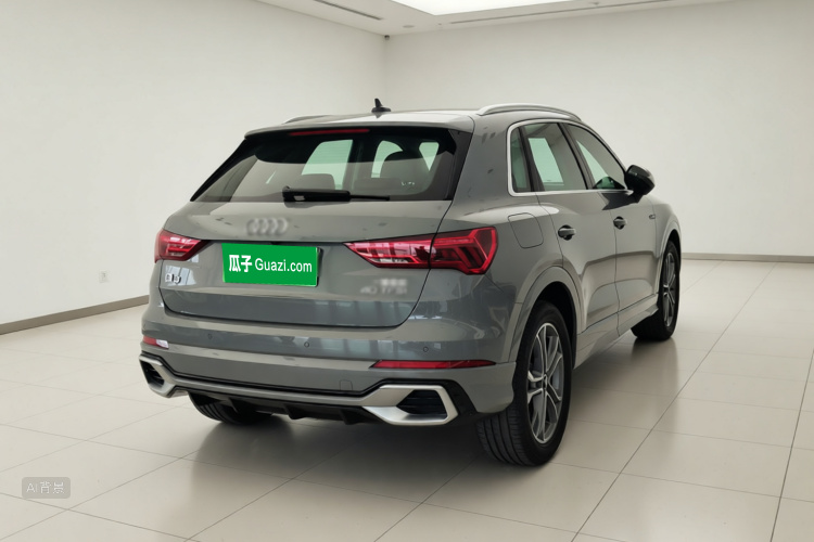 Audi Q3 2024 car image #7