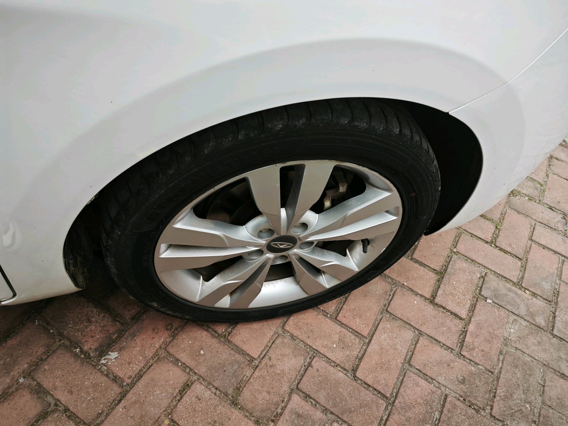 奇瑞 艾瑞泽5 2018 汽车图片 #5