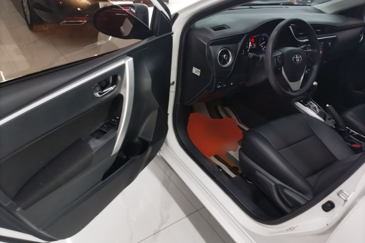 Toyota Corolla 2018 #16 Toyota Corolla 2018 car image #16