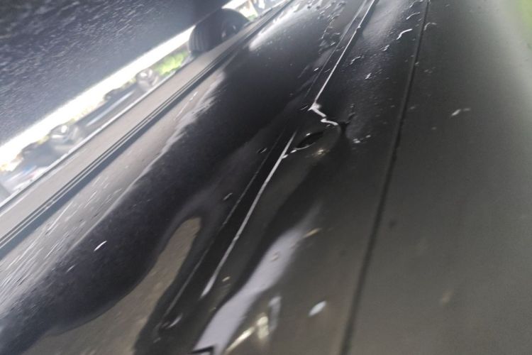 Tesla Model Y 2025 car image #23