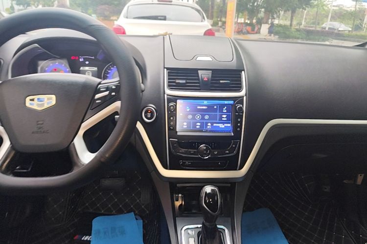 GEELY Emgrand 2016 #13 GEELY Emgrand 2016 car image #13