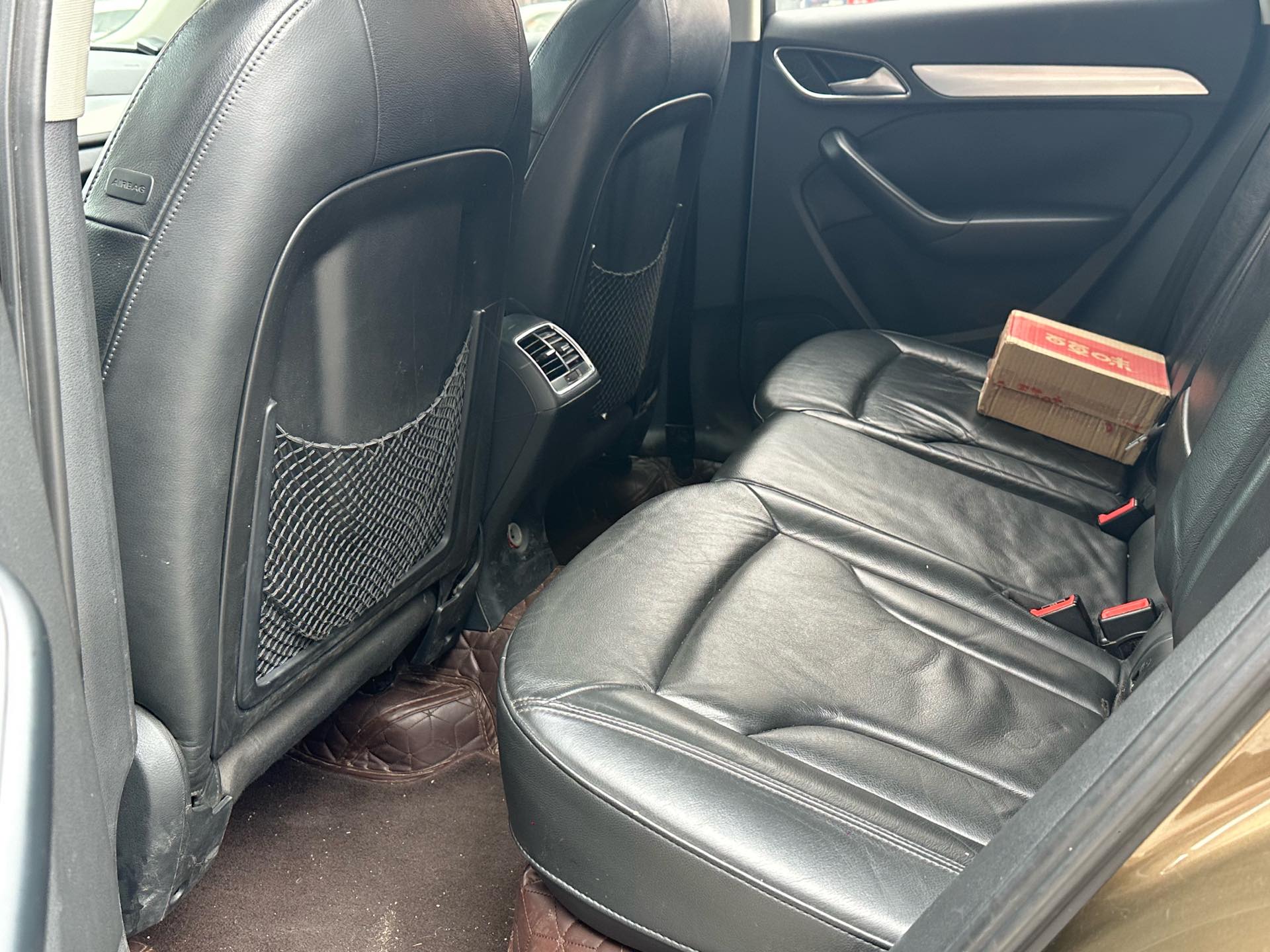 Audi Q3 2014 car image #5