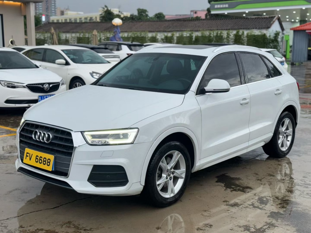 Audi Q3 2018 Audi Q3 2018 immagine di auto