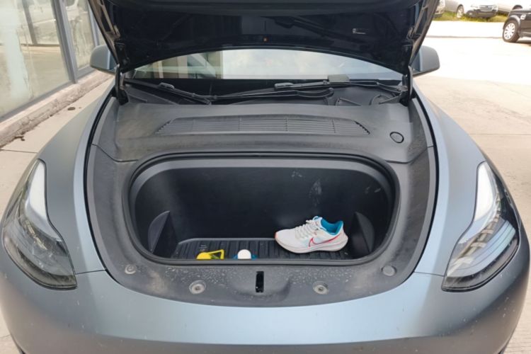 Tesla Model Y 2023 #22 Tesla Model Y 2023 car image #22