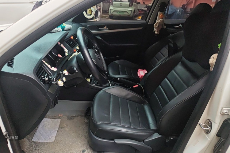 Volkswagen Lavida 2018 car image #17
