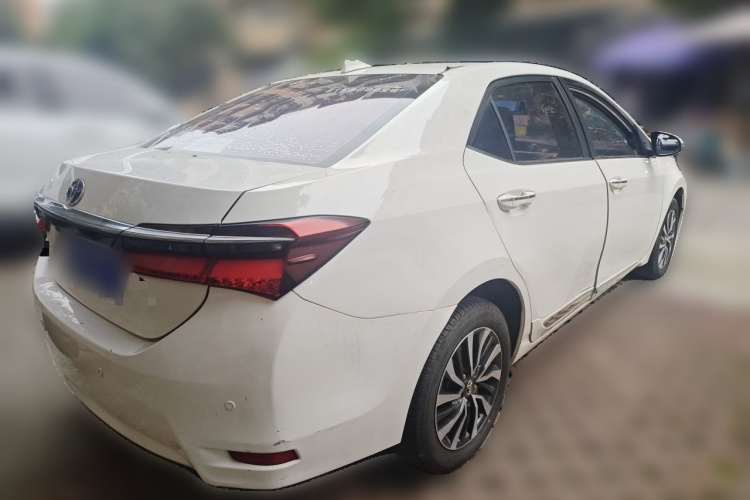 Toyota Corolla 2017 #5 Toyota Corolla 2017 car image #5