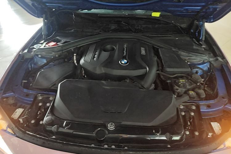 BMW 3 Series 2019 #24 BMW 3 Series 2019 car image #24