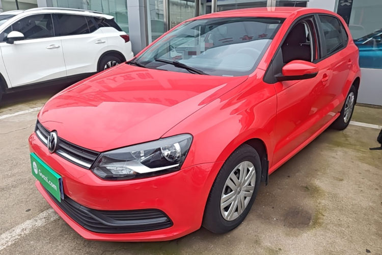 Volkswagen Polo 2018 car image #2