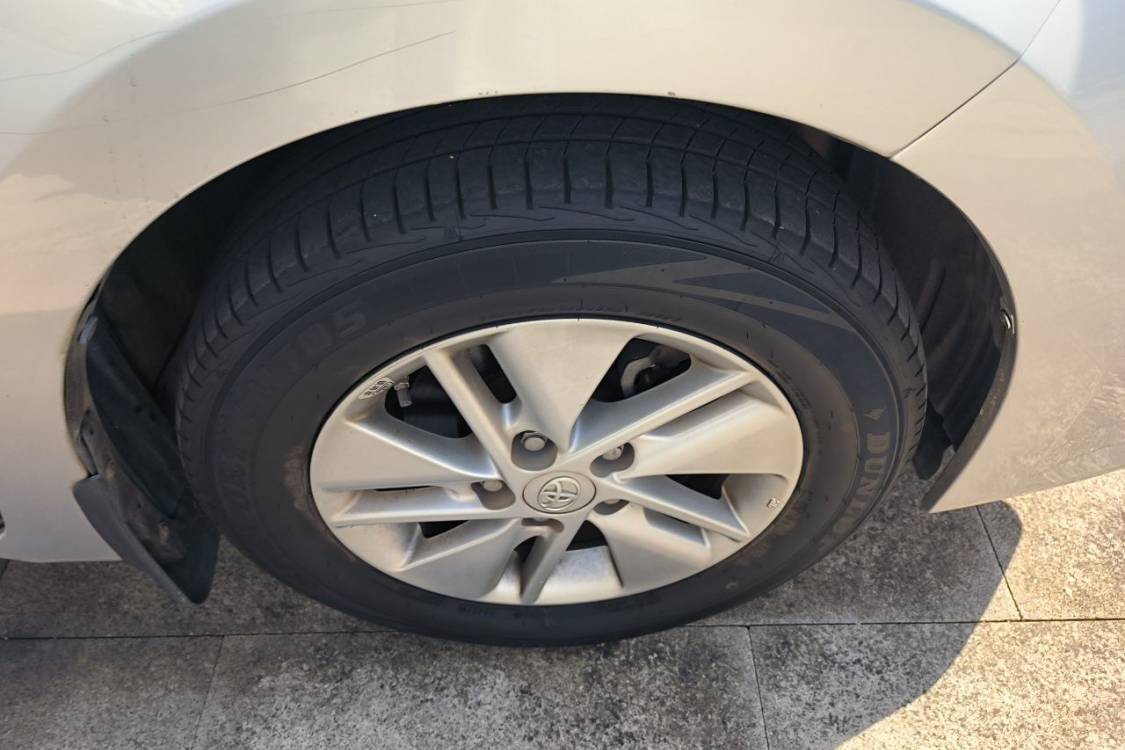 Toyota Corolla 2016 immagine di auto #9