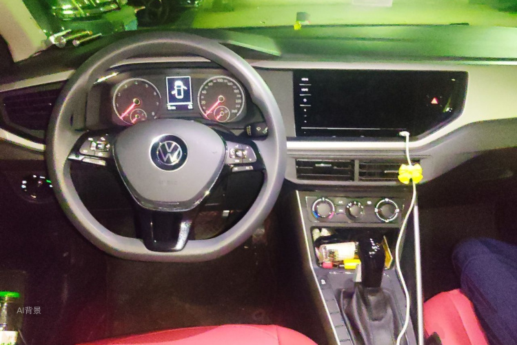 Volkswagen Polo 2021 car image #11