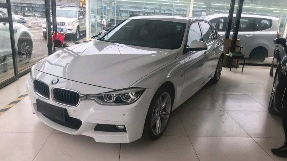 BMW 3 Series 2019 BMW 3 Series 2019 car image