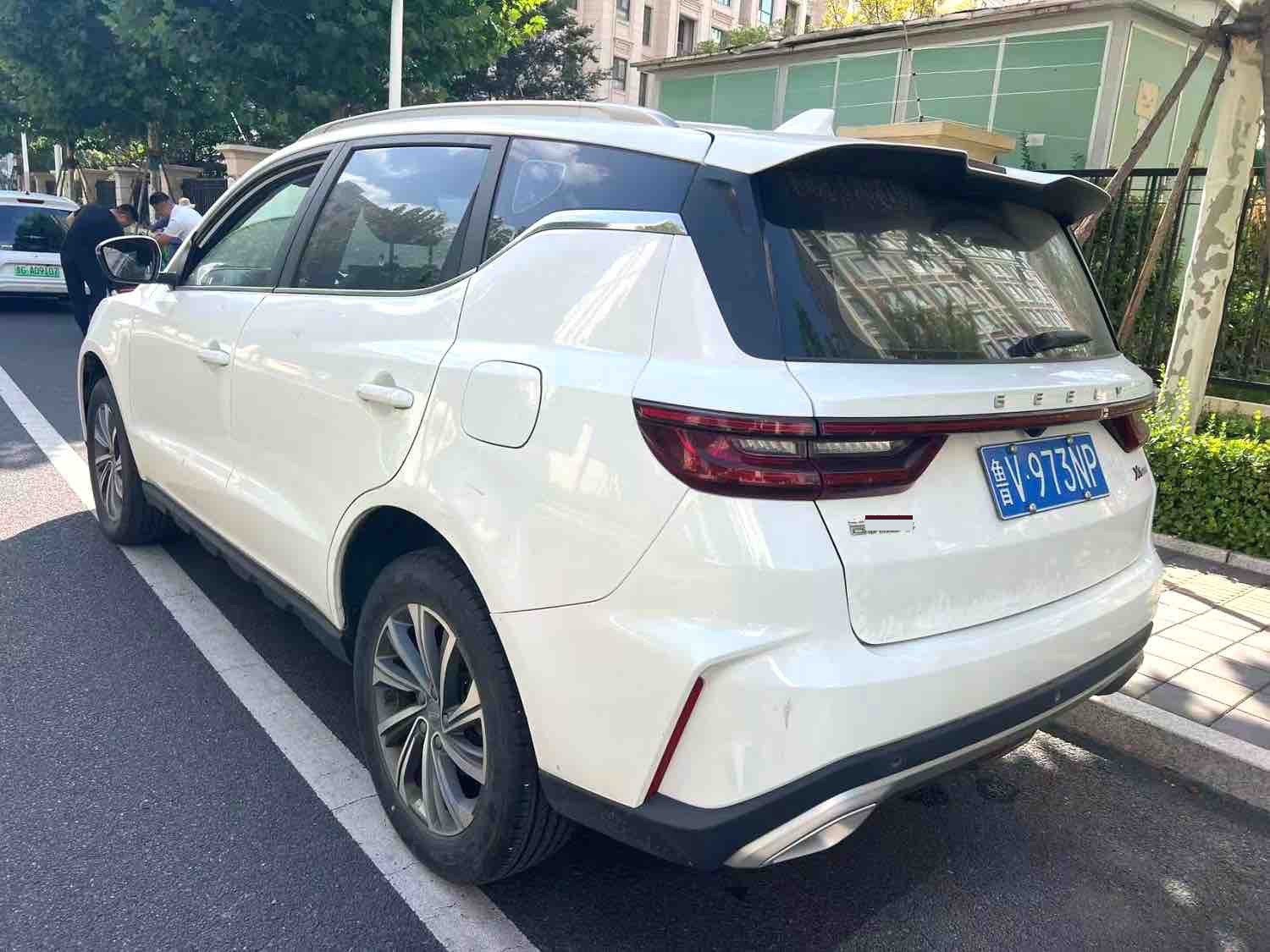 GEELY Vision X6 2022 car image #4