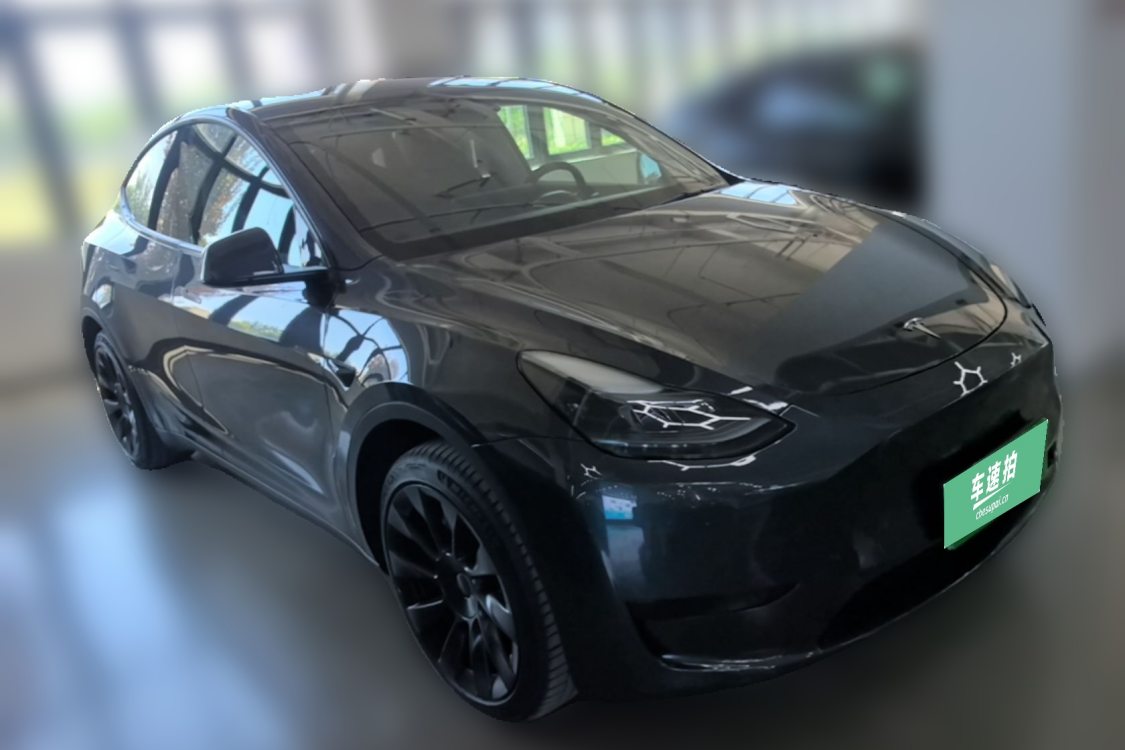 Tesla Model Y 2024 #2 Tesla Model Y 2024 car image #2